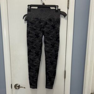 GymShark Camouflage Leggings size medium